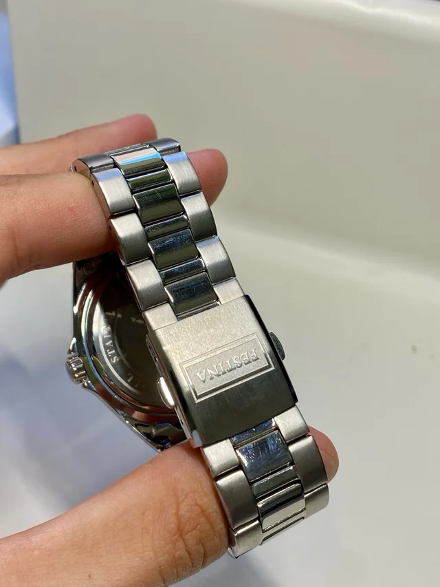 Reloj Festina Classics F16374/9 Plata/Blanco