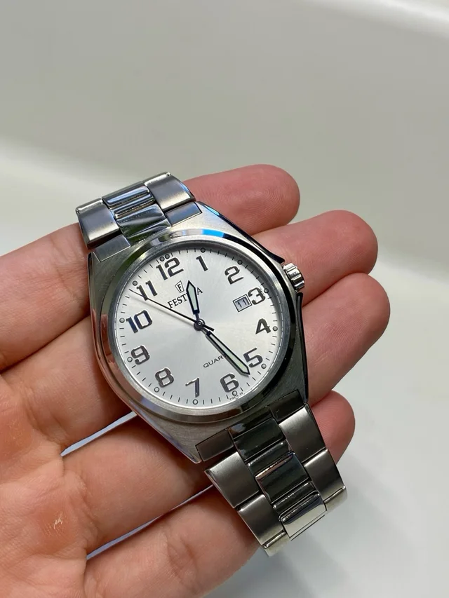 Reloj Festina Classics F16374/9 Plata/Blanco